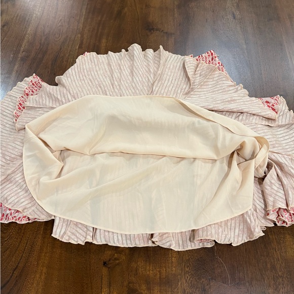 Alice and Olivia Mariette Pinstripe Floral Skirt Size 2 - Picture 4 of 11